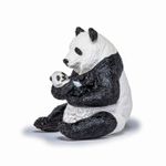 Jucarii, Copii si Bebe - Jucarii si jocuri - Figurine - PAPO Figurina urs panda sezand cu pui in brate - Infinity.ro