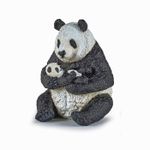 Jucarii, Copii si Bebe - Jucarii si jocuri - Figurine - PAPO Figurina urs panda sezand cu pui in brate - Infinity.ro