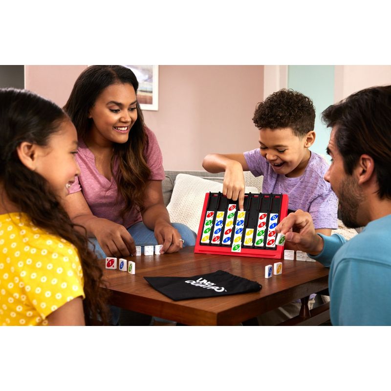 Jucarii, Copii si Bebe - Jucarii si jocuri - Jocuri si puzzle - Jocuri de societate - Carti de joc uno quatro - Infinity.ro