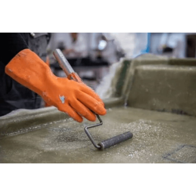 Auto si Moto - Intretinere auto - Uleiuri si lichide - Rasina poliesterica cu intaritor inclus pentru reparatii ambarcatiuni, tinichigerie auto, moto, cisterne, bazine - Infinity.ro