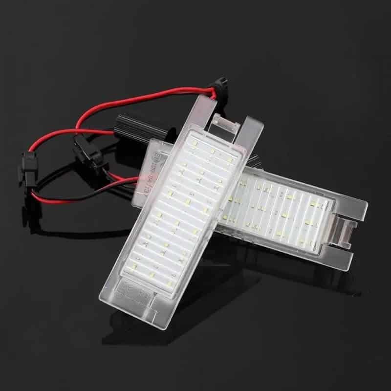 Auto si Moto - Piese auto si accesorii - Caroserie - Faruri, stopuri si proiectoare - Lampi numar LED Opel Astra, Corsa, Insignia, Vectra C - Infinity.ro