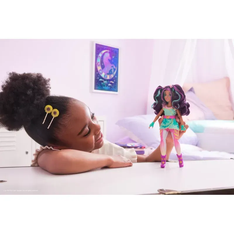 Jucarii, Copii si Bebe - Jucarii si jocuri - Papusi si accesorii - Papusi - Unicorn Academy Papusa Fashion Ava - Infinity.ro