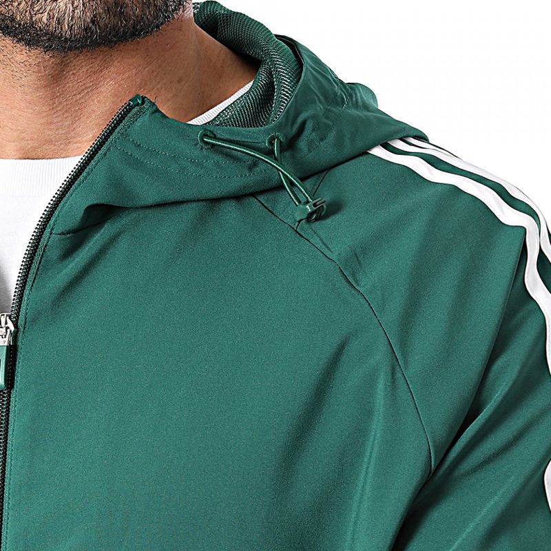 Sport si Outdoor - Echipament Sportiv - Imbracaminte sport - Bluze sport - Bluza Adidas Tiro 24 Windbreaker pentru barbati, M - Infinity.ro