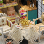 Jucarii, Copii si Bebe - Jucarii si jocuri - Jocuri si puzzle - Puzzle - Puzzle 3D, Casa de papusi in miniatura DIY, Sweet Cake Station, 15.8x10x10cm - Infinity.ro