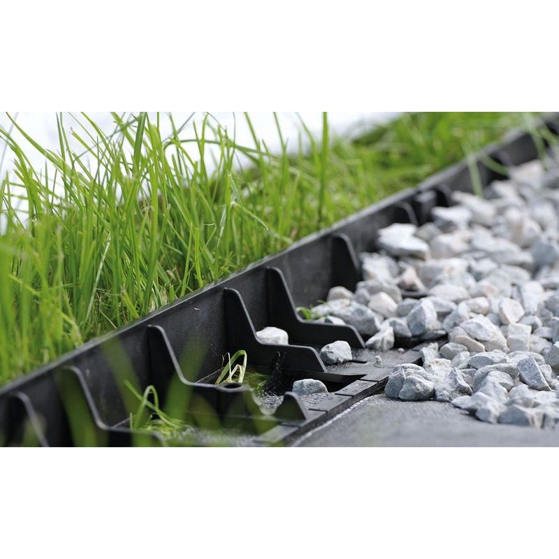 Casa si Gradina - Gradina si terasa - Mobilier exterior - Accesorii pentru gradina - Bordura pentru gazon, plastic, 28 cuie tip harpon, 8 m - Infinity.ro