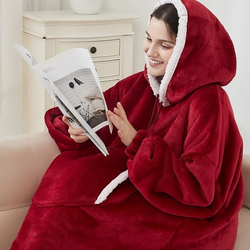 Casa si Gradina - Textile si covoare - Pături și cuverturi - Pături - Hanorac paturica cu buzunar tip cangur si gluga, material fleece calduros, 78x85cm, rosu - Infinity.ro