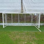 Sport si Outdoor - Sporturi de echipa - Fotbal - Porti fotbal - Poarta fotbal 5x2, aluminiu, profil 120x 100 mm, 5x2 m, mobila, spate din otel, plasa inclusa - Infinity.ro