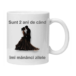 Casa si Gradina - Bucatarie si vesela - Cani si pahare - Cani si cesti - Cana alba personalizata "sunt 2 ani de cand imi mananci zilele", INOVATIX®. 330ml - Infinity.ro