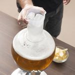 Casa si Gradina - Mobilier - Organizare si depozitare - Dozatoare/dispensere de apa - Dozator de Bere Refrigerant Ball InnovaGoods - Infinity.ro