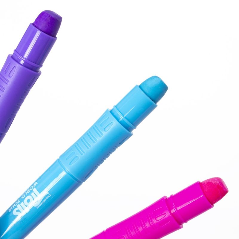 Jucarii, Copii si Bebe - Jucarii si jocuri - Jucarii de rol - Frumusete, bijuterii si accesorii fetite - Set creta pentru par, 3 culori, cu sclipici Dreamworks Trolls 64-0015 - Infinity.ro