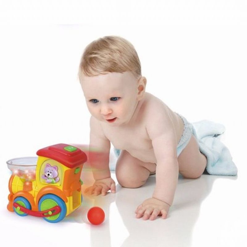 Jucarii, Copii si Bebe - Jucarii si jocuri - Jucarii bebelusi - Jucarii interactive bebelusi - Locomotiva cu bile cu sunete si lumini - Infinity.ro
