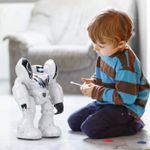 Jucarii, Copii si Bebe - Jucarii si jocuri - Vehicule si jucarii cu telecomanda - Roboti de jucarie - Silverit robo blast robot - Infinity.ro