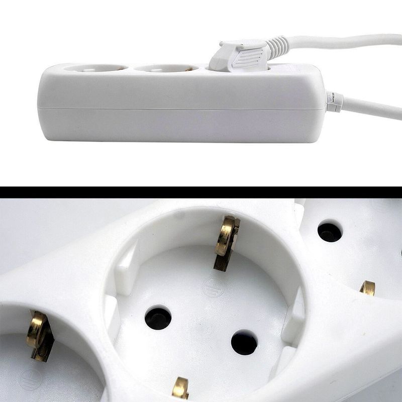 Casa si Gradina - Electrice - Accesorii electrice - Prelungitoare, triple, fise - Prelungitor electric cu impamantare si protectie copii, 3 prize, cablu 3m - Infinity.ro