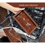 Casa si Gradina - Bucatarie si vesela - Ustensile bucatarie - Forme prajituri - Forma ciocolata din silicon premium, antiaderenta Koken Forma clasica ciocolata Dubai 10 patratele, 25x13x1.5 cm, Maro - Infinity.ro