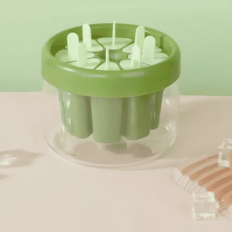 Casa si Gradina - Bucatarie si vesela - Ustensile bucatarie - Forme prajituri - Forma pentru Inghetata Koken, Matrita cu 8 compartimente din Plastic Ecologic, Verde, 11x13 cm - Infinity.ro