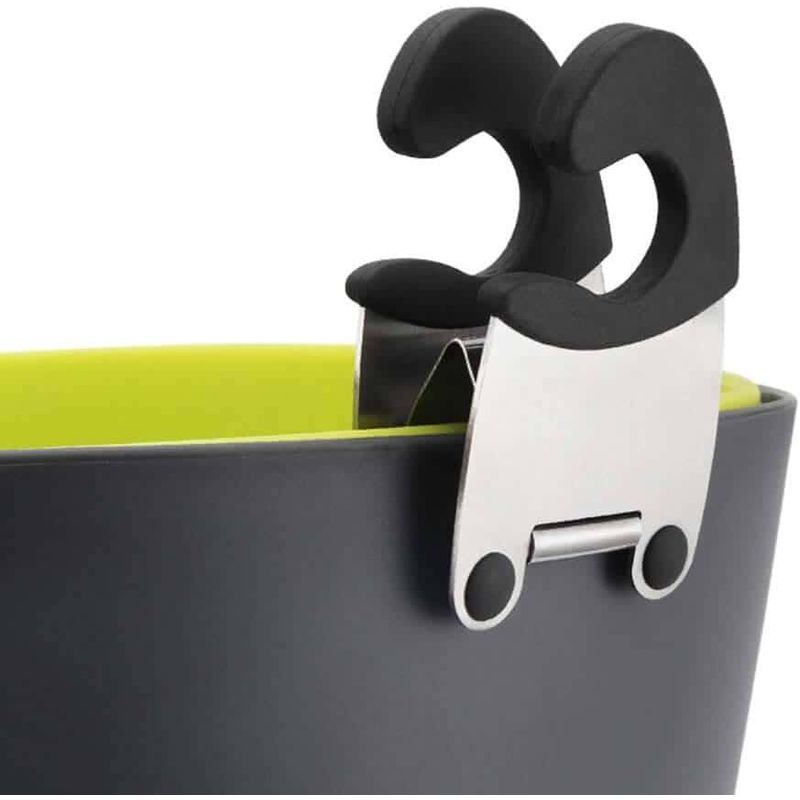 Casa si Gradina - Bucatarie si vesela - Ustensile bucatarie - Polonice, linguri si clesti de bucatarie - Suport Lingura Koken pentru oala, Clema pentru ustensile, din Otel inoxidabil, Rezistent la Caldura, anticoroziv, Negru - Infinity.ro