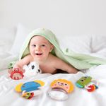 Jucarii, Copii si Bebe - Jucarii si jocuri - Jucarii bebelusi - Carusel patut - Carusel Muzical Patut Bebelusi, Telecomanda, Proiector Lumini, 4 Jucarii, Rotire 360°, 40 Melodii, Timer, Volum Reglabil - Infinity.ro