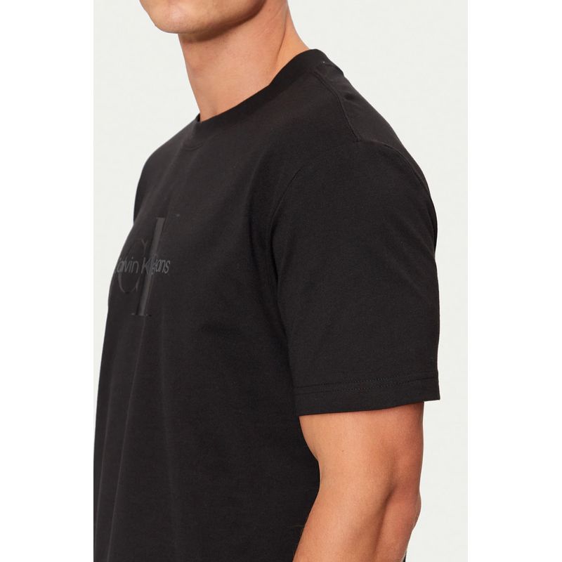 Fashion, accesorii si bijuterii - Barbati - Imbracaminte - Tricouri si bluze barbati - Tricou barbati Calvin Klein Jeans J30J327109 Negru M INTL - Infinity.ro