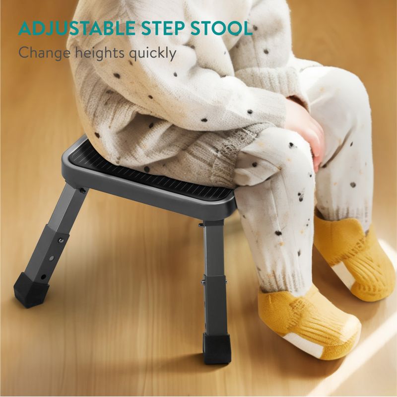 Sport si Outdoor - Camping - Mobilier pentru camping - Scaune camping - Scaun pliabil ajustabil Navaris, 3 inaltimi, platforma antiderapanta, 61657.01 - Infinity.ro