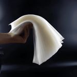 Electronice si Electrocasnice - Electrocasnice bucatarie - Mixere, tocatoare & roboti de bucatarie - Aparate de vidat - Pungi de vidat gofrate Koken pentru aparat de vidat, 100 buc cu dimensiunile 20 x 30 cm, Rezistente, fara BPA - Infinity.ro