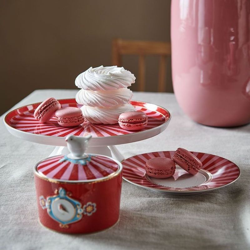 Casa si Gradina - Bucatarie si vesela - Ustensile bucatarie - Tavi servire - Mini tava din portelan, pentru tort, Pip Studio, Red/Pink, 24 cm, colectia Love Birds - Infinity.ro