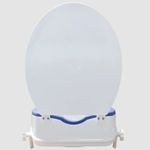 Casa si Gradina - Sanitare - Obiecte sanitare - Accesorii vase de toaleta - Inaltator WC cu capac Linomag®, 10cm, colac PU moale, prindere reglabila, confort sporit, Alb/Albastru - Infinity.ro