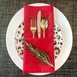 Casa si Gradina - Textile si covoare - Textile bucatarie - Servete si naproane - Set 10 Servetele masa Kotonia Home Hotel, 100% bumbac, creton, dimensiunea 40x40 cm, rosu - Infinity.ro