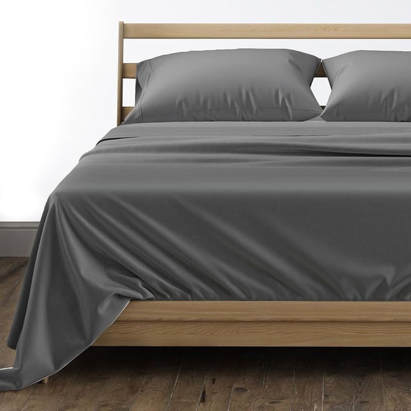 Casa si Gradina - Textile si covoare - Lenjerii de pat - Cearceafuri de pat - Cearceaf pentru pat Kotonia Home, 100% bumbac, ranforce color uni, gri mediu, 220 x 240 cm - Infinity.ro