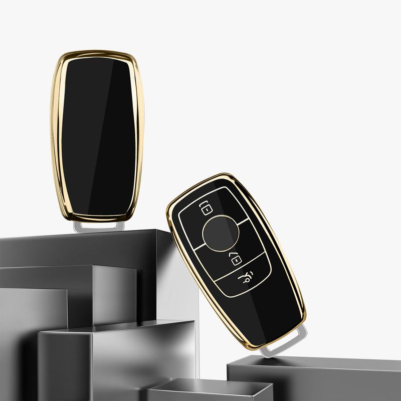Auto si Moto - Electronice auto - Accesorii electronice auto - Husa Cheie Auto pentru Mercedes Benz - Smart Key, Silicon, Negru / Gold, 56003.01 - Infinity.ro