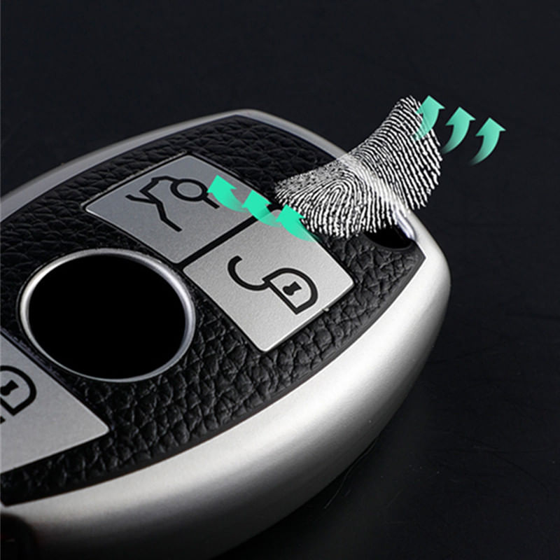 Auto si Moto - Electronice auto - Accesorii electronice auto - Husa argintiu cu insertii piele pentru cheie Mercedes Benz A B C E GL S GLA GLK CLS Class AMG W204 W205 W212 - Infinity.ro