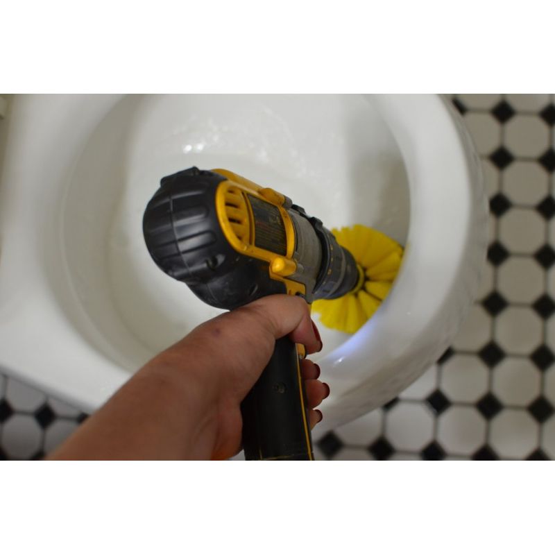 Auto si Moto - Intretinere auto - Produse curatare auto - Perie circulara pentru Mocheta & Uz Casnic / Profesional - Detailing Carpet Brush cu Adaptor Bormasina - Infinity.ro