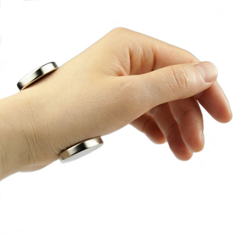 Casa si Gradina - Constructii - Feronerie si accesorii - Suruburi, dibluri si accesorii uz general - Set de 2 bucati magnet neodim disc puternic 30mm x 5mm - Infinity.ro