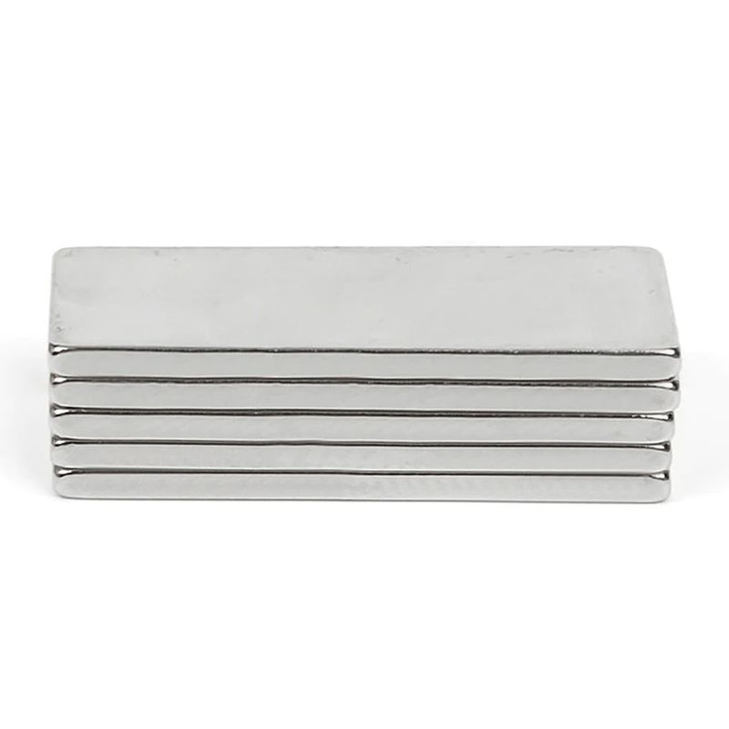 Casa si Gradina - Constructii - Feronerie si accesorii - Suruburi, dibluri si accesorii uz general - Set de 10 bloc magnet din neodim 10mm x 5mm x 2mm - Infinity.ro