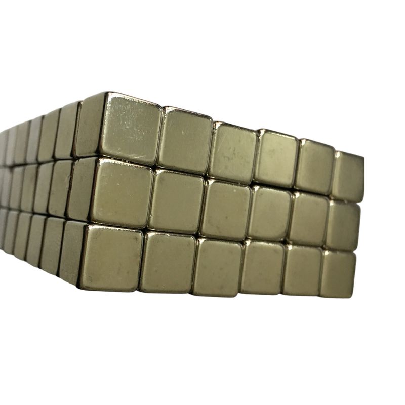 Casa si Gradina - Constructii - Feronerie si accesorii - Suruburi, dibluri si accesorii uz general - Magnet Neodim, Set 50 buc, 10x10x10 mm - Infinity.ro