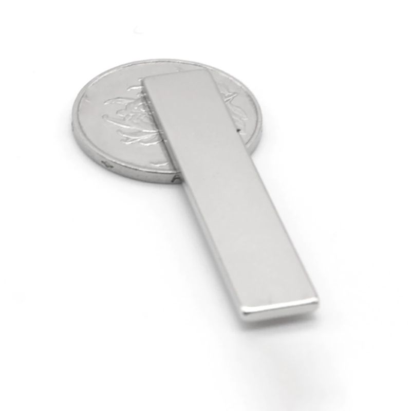 Casa si Gradina - Constructii - Feronerie si accesorii - Suruburi, dibluri si accesorii uz general - Set de 10 bloc magnet din neodim 10mm x 5mm x 2mm - Infinity.ro