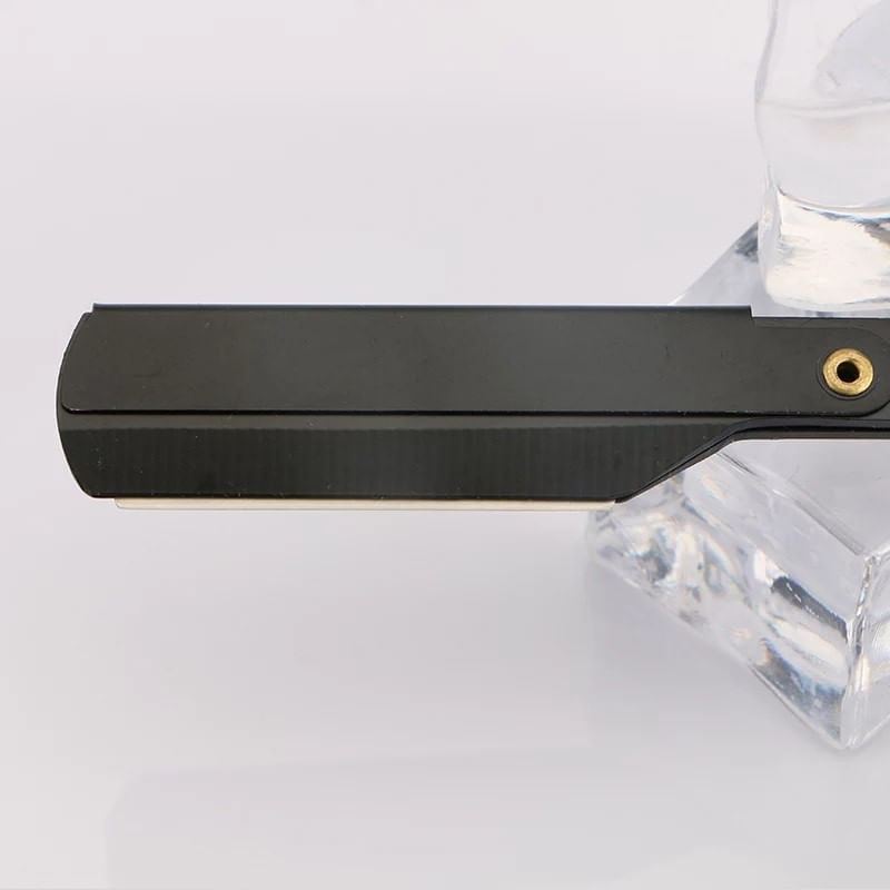 Ingrijire personala si Cosmetice - Aparate & accesorii ingrijire personala - Aparate de ras si tuns - Aparate de ras clasice - Brici metalic cu lama clasica pentru tuns / barbierit, culoare negru - Infinity.ro