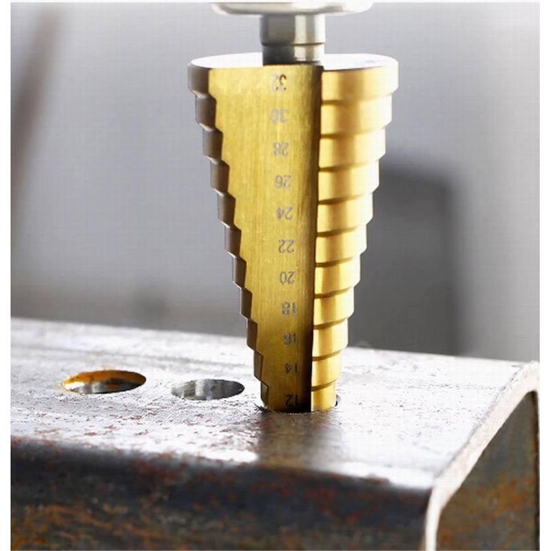 Casa si Gradina - Constructii - Scule electrice si accesorii - Seturi si accesorii pentru gaurit si insurubat - Set Profesional de 3 Burghie Con in Trepte  Dimensiuni Versatile 4-32mm pentru Lucrari Precise - Infinity.ro