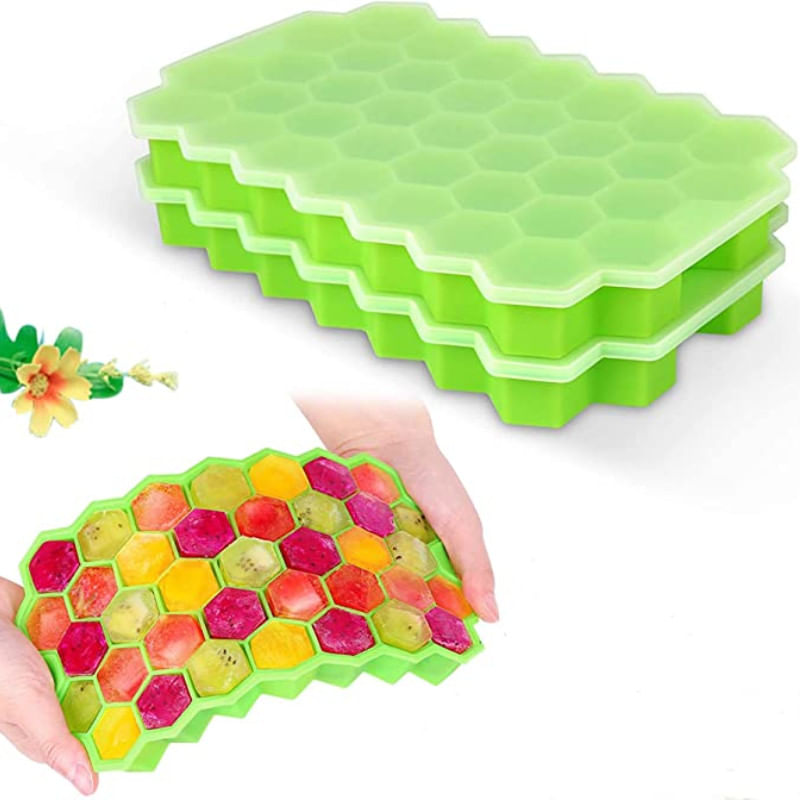 Casa si Gradina - Bucatarie si vesela - Accesorii bar - Forme cuburi de gheata - Set 2 tavi pentru cuburi de gheata, Forma hexagon, 37 cuburi, Silicon, 20.8x12.5x2.5 cm, Verde - Infinity.ro