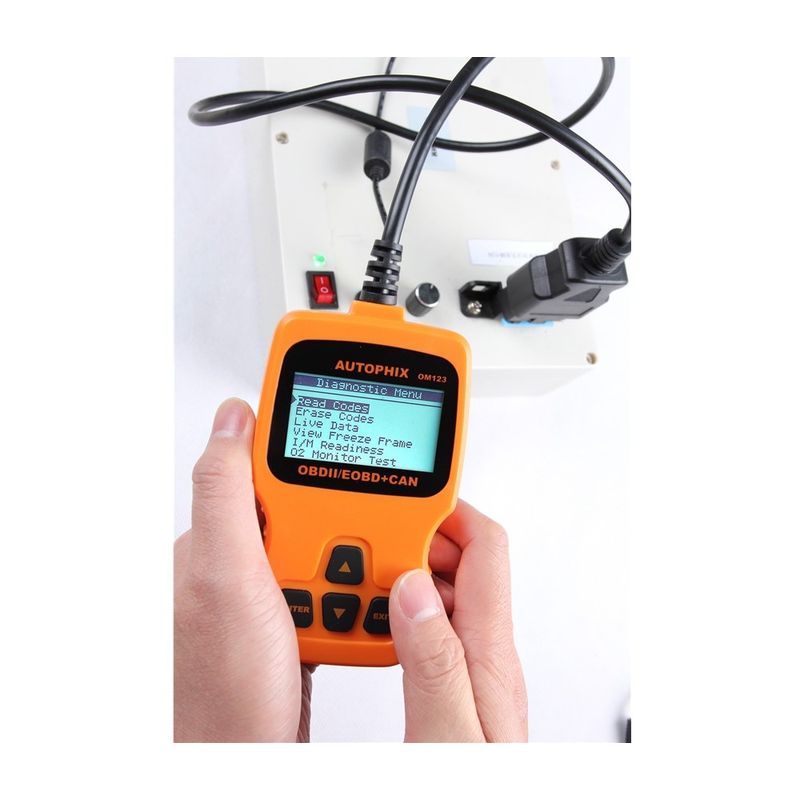 Auto si Moto - Reparatii si depanare - Sisteme de diagnoza - Tester auto universal OBD2 marca  model AUTOPHIX OM123 - Infinity.ro