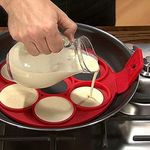 Casa si Gradina - Bucatarie si vesela - Ustensile bucatarie - Forme prajituri - Forma pentru clatite/oua, silicon, rosu - Infinity.ro
