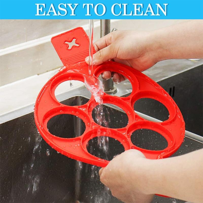 Casa si Gradina - Bucatarie si vesela - Ustensile bucatarie - Forme prajituri - Forma antiaderenta pentru mini clatite si oua, Silicon, 37.85 x 28.86 cm, Rosu - Infinity.ro