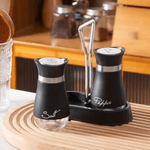 Casa si Gradina - Bucatarie si vesela - Ustensile bucatarie - Rasnite si dozatoare condimente - Set 2 Solnite Sare si Piper cu Suport Elegant din Inox Culoare Negru ABYZ accesorii Practice si Moderne pentru Bucatarie - Infinity.ro