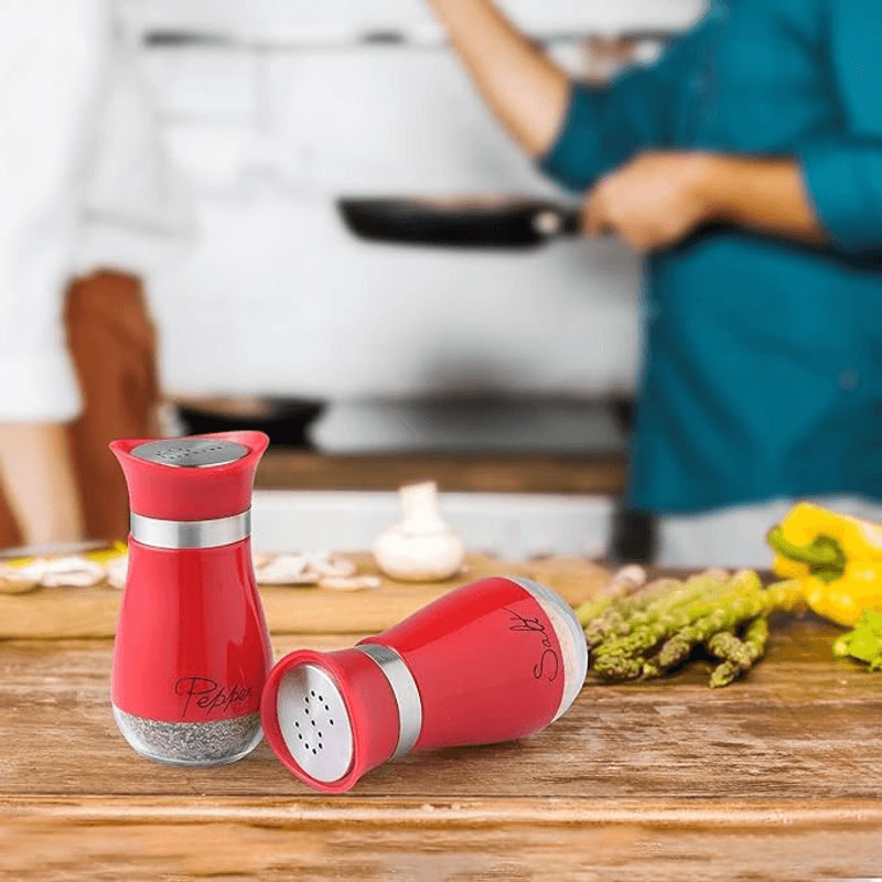 Casa si Gradina - Bucatarie si vesela - Ustensile bucatarie - Rasnite si dozatoare condimente - Set 2 Solnite Sare si Piper cu Suport Elegant din Inox, Culoare Rosu ABYZ accesorii Practice si Moderne pentru Bucatarie - Infinity.ro