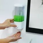 Casa si Gradina - Sanitare - Suporturi si accesorii baie - Dispensere - Dispenser pentru sapun lichid, 500 ml, Gonga® Alb - Infinity.ro
