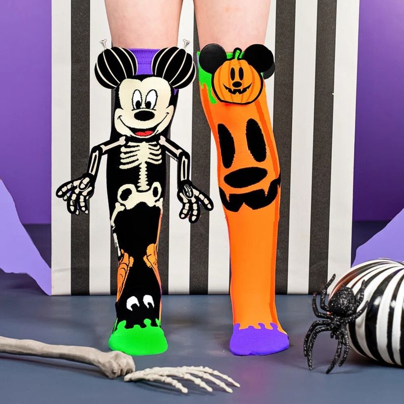 Fashion, accesorii si bijuterii - Copii - Lenjerie si pijamale copii - Sosete si dresuri copii - Sosete lungi colorate Madmia unisex fantasy Mickey Glow 6-99 ani - Infinity.ro