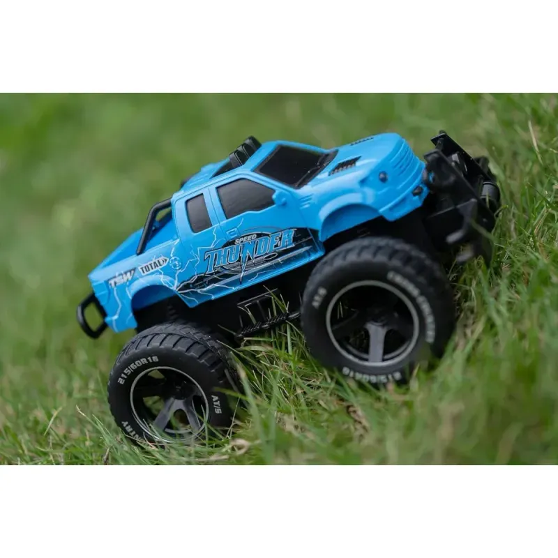 Jucarii, Copii si Bebe - Jucarii si jocuri - Vehicule si jucarii cu telecomanda - Masinute - Masina RC Off-Road Scara 1:18, Cu Telecomanda Durabila Albastra Distractie si Performanta pentru Pasionatii de Aventuri - Infinity.ro