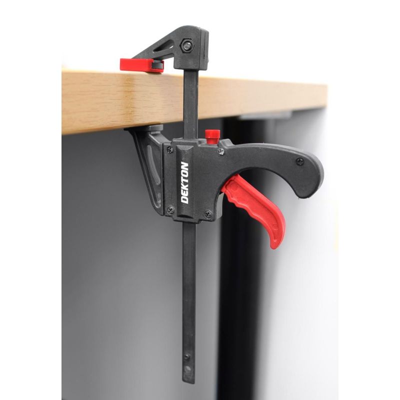 Casa si Gradina - Constructii - Scule electrice si accesorii - Menghine si cleme fixare - Menghina rapida tamplarie profesionala 300 mm Dekton, DT40504 - Infinity.ro