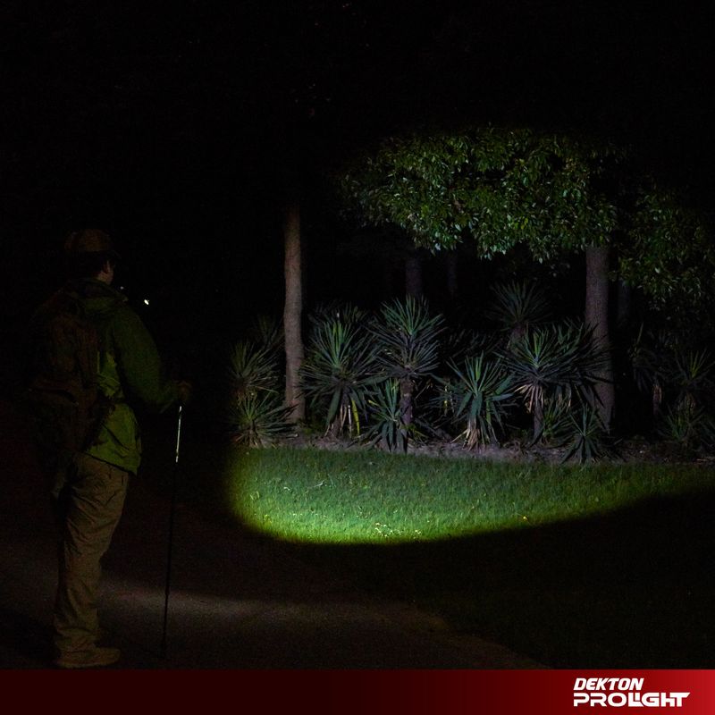 Sport si Outdoor - Camping - Articole solare camping - Lampi si lanterne camping - Lanterna LED COB Zoom XP400, 400lm, 350 Metri, Dekton, DT50549 - Infinity.ro