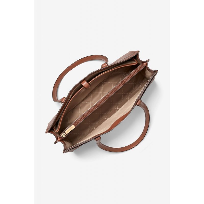 Fashion, accesorii si bijuterii - Femei - Accesorii femei - Genti si rucsacuri femei - Geanta dama mare Jet Set Travel din piele Saffiano 35F4GTVT9L Maro 37,6 x 27,7 x 13,7 cm - Infinity.ro