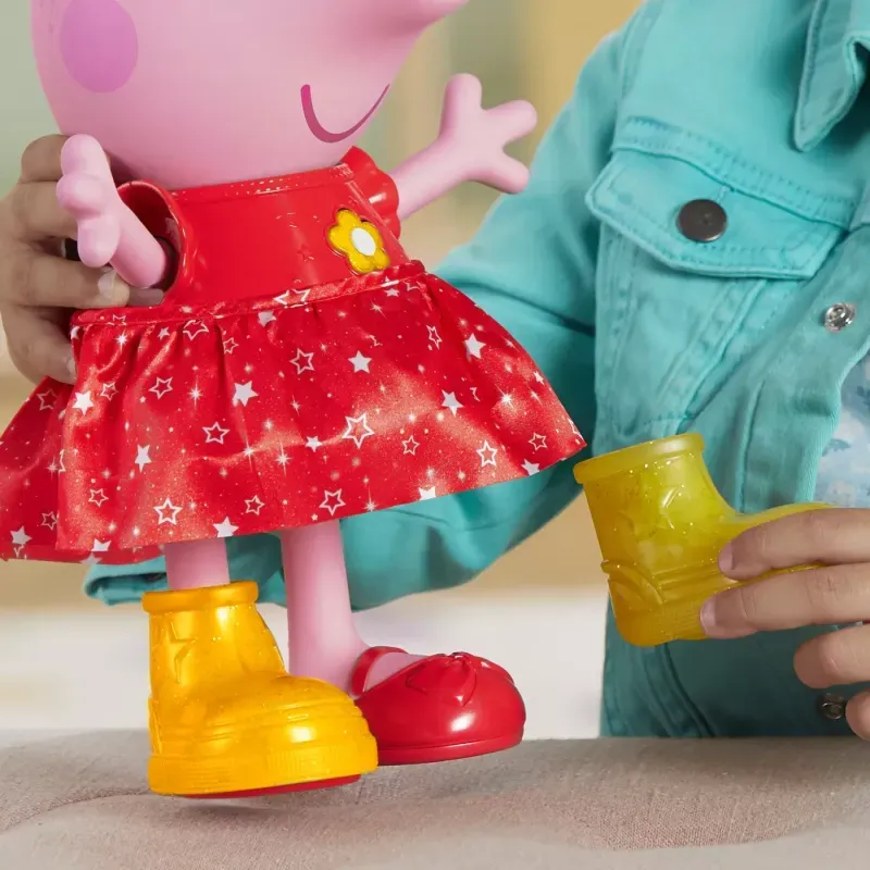 Jucarii, Copii si Bebe - Jucarii si jocuri - Figurine - Peppa Pig Figurina Interactiva Peppa - Infinity.ro